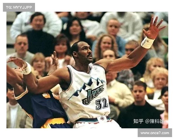 探索NBA大前锋的崛起与演变揭示球场上的力量与技术之融合
